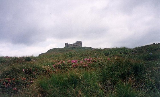 Image - An observatory at the summit of Mount Pip Ivan in Chornohora.